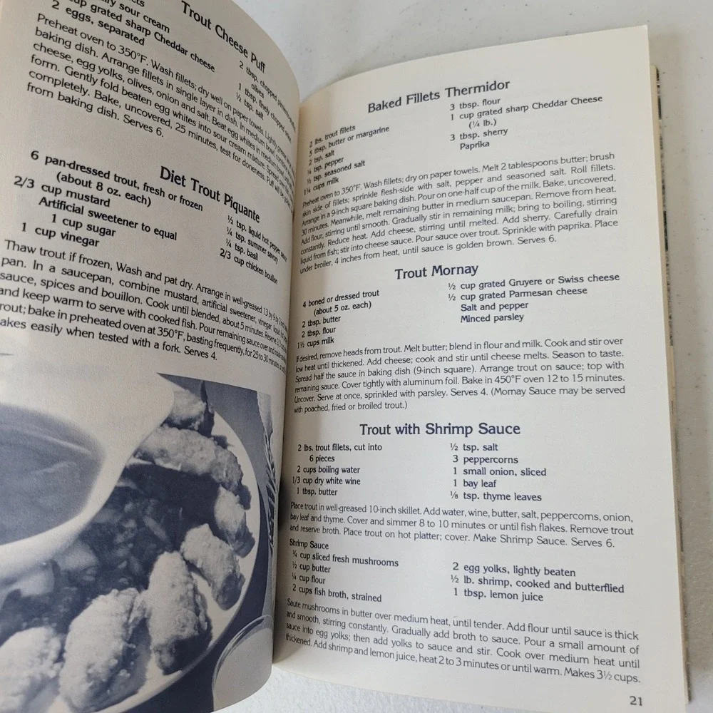 Trout A Collection of Recipes from the‎ U.S. Trout Farmers Association 1982